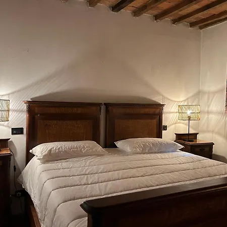 Antico Casale Umbro Casa Buganza